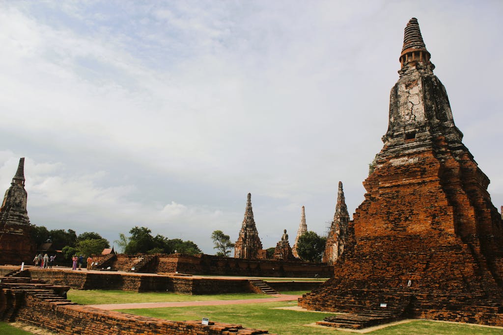 Explore the ancient architecture of Wat Chaiwatthanaram in Ayutthaya, a renowned travel destination in Thailand.